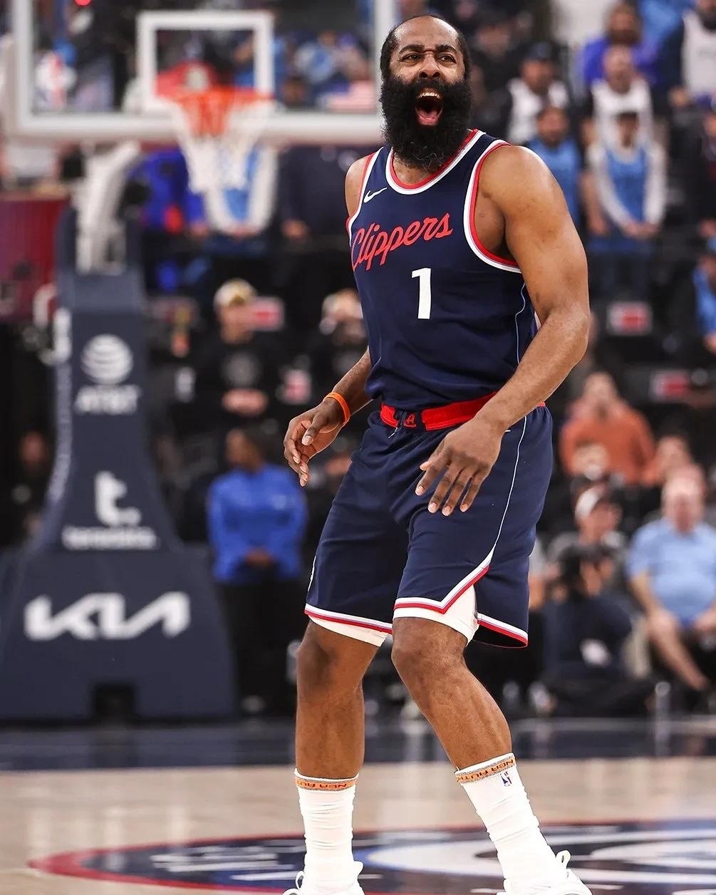 可能二三垒 可能二三垒