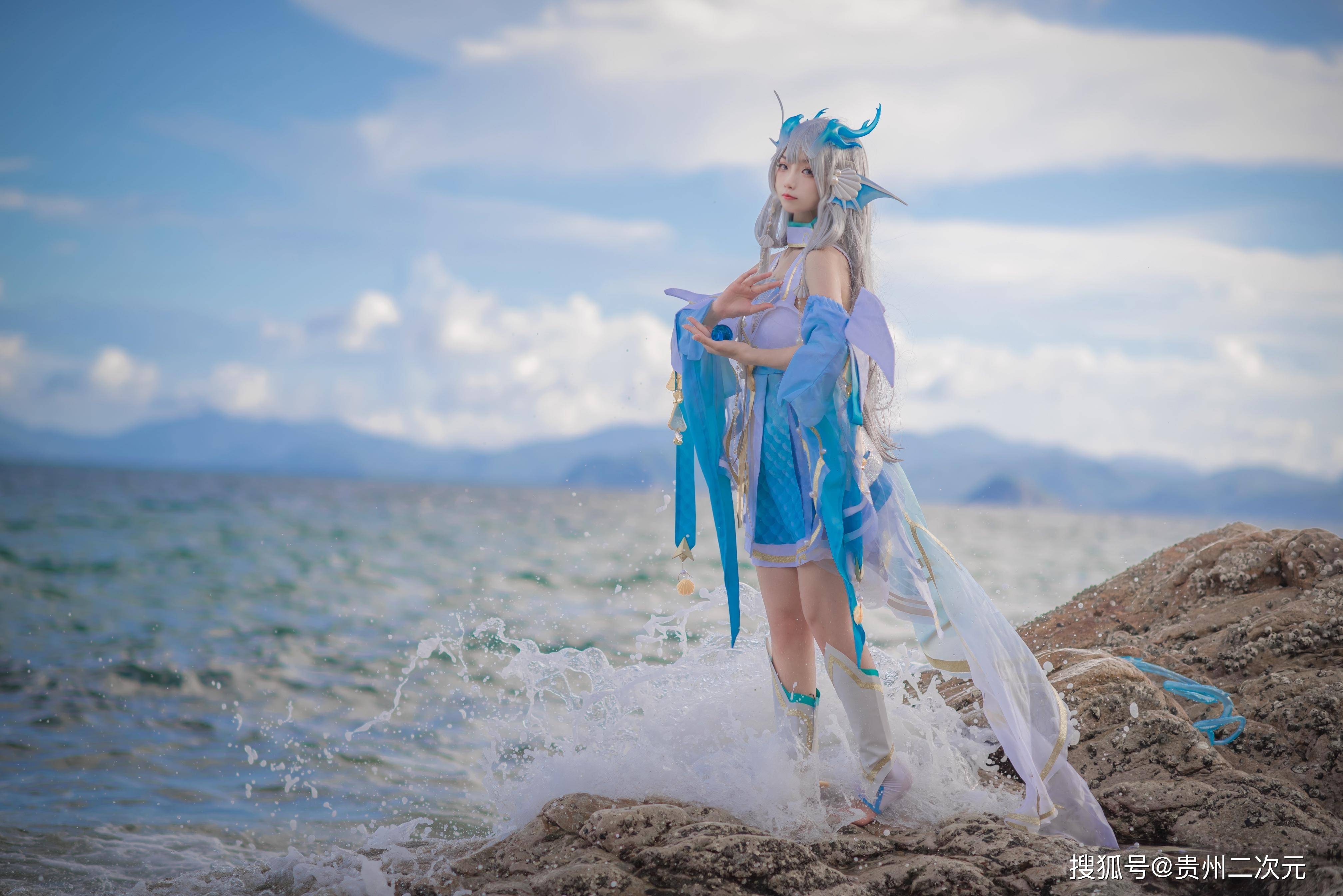 围绕核心循 围绕核心循